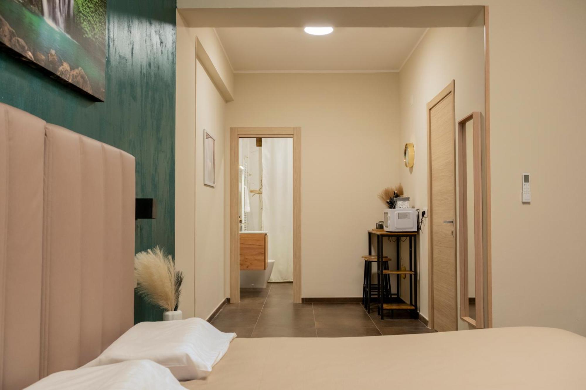 Russ0 Rooms Катандзаро Экстерьер фото