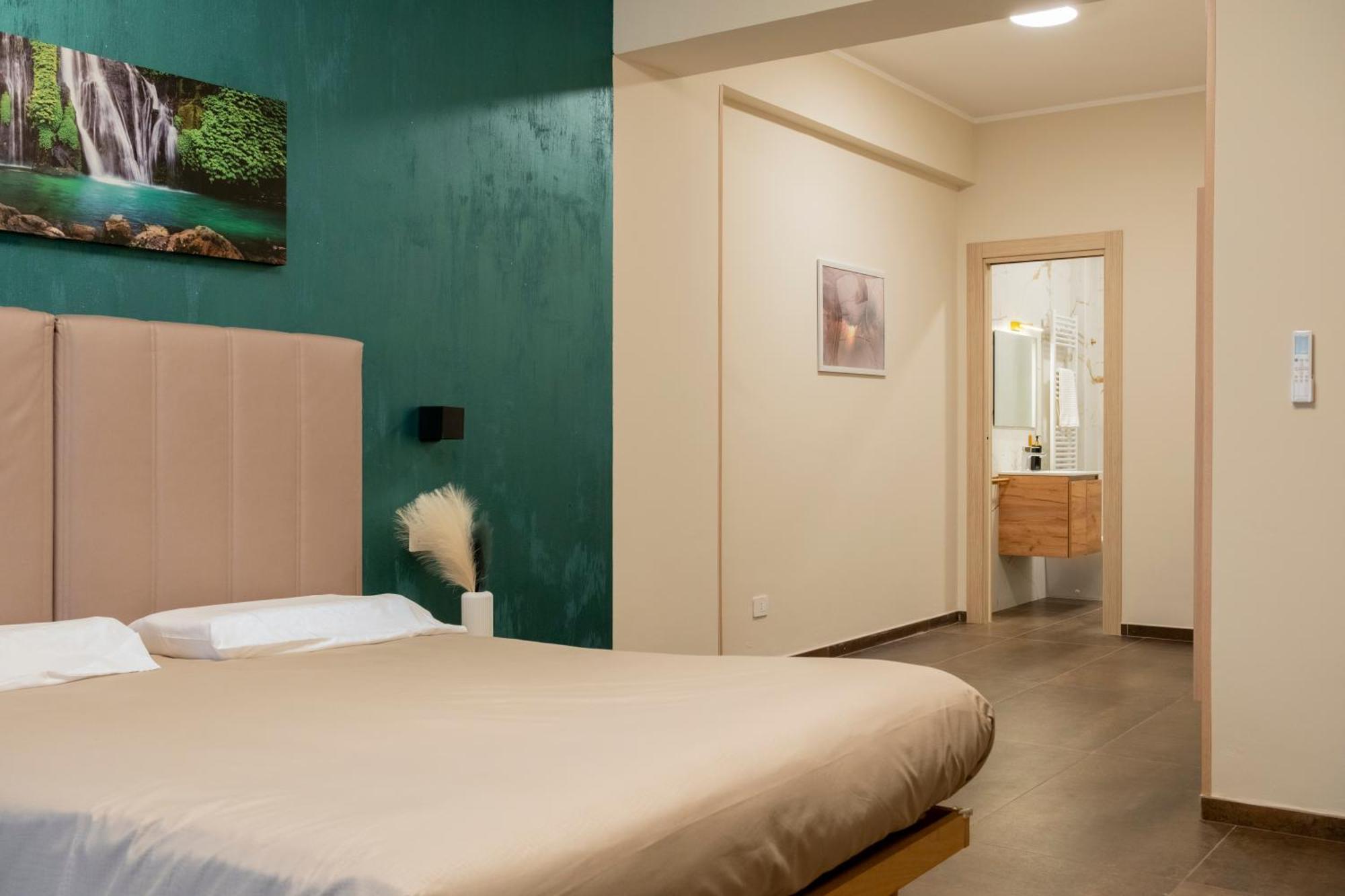 Russ0 Rooms Катандзаро Экстерьер фото